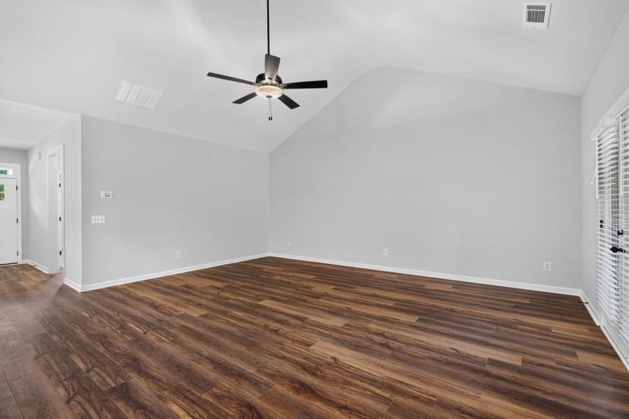 Spacious, unfurnished interior of a new home in , Commerce (Image 34).