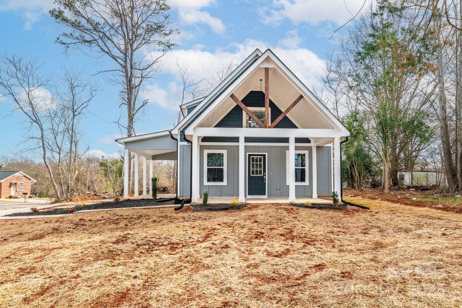 Image 45 of a home in .