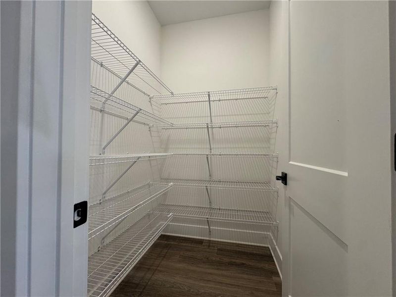 Spacious, unfurnished interior of a new home in Tuscany Hills, Douglasville (Image 15).