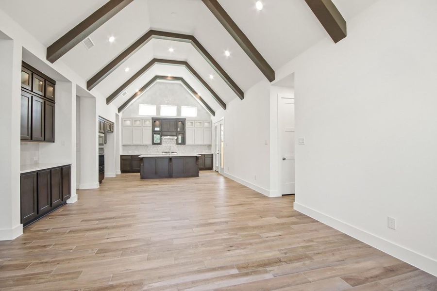 Spacious, unfurnished interior of a new home in COLTON, Todd Mission (Image 14). Spacious, unfurnished interior of a new home in COLTON, Todd Mission (Image 14).
