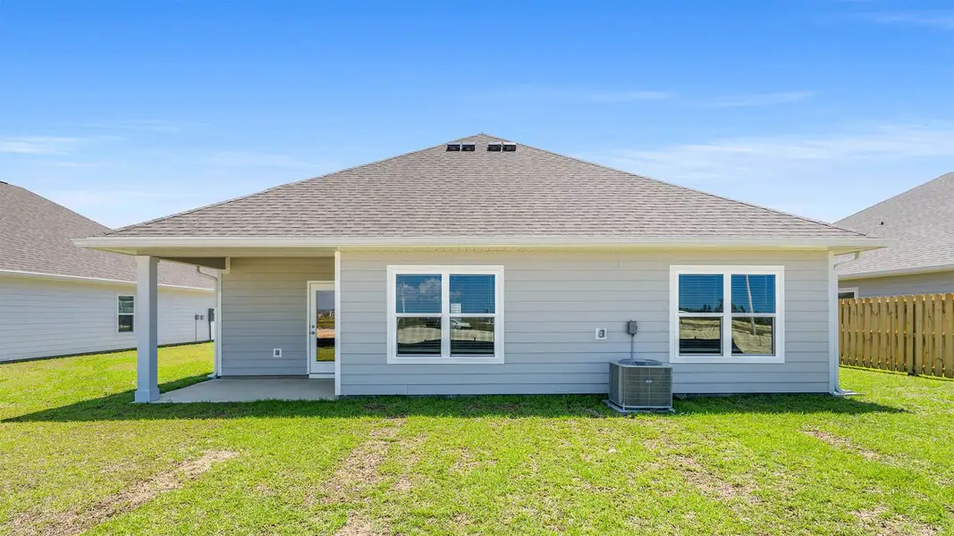 Representative exterior details of a home built from the The Rhett by D.R. Horton in Titus Park, Panama City (Image 4). Representative exterior details of a home built from the The Rhett by D.R. Horton in Titus Park, Panama City (Image 4).