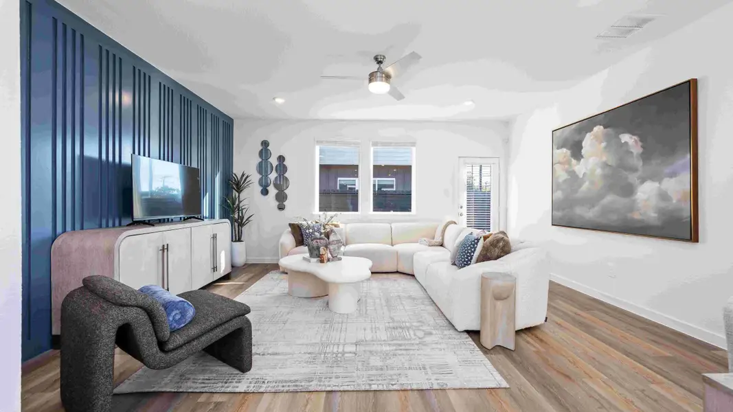 Furnished interior view inside a new home in Wheatley Oaks, Houston (Image 4). Furnished interior view inside a new home in Wheatley Oaks, Houston (Image 4).