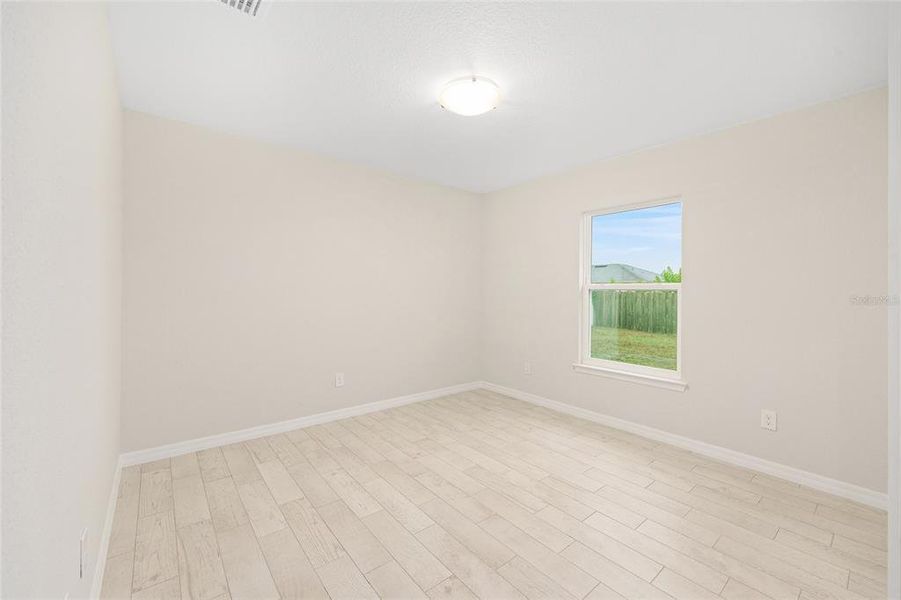 Spacious, unfurnished interior of a new home in , Belleview (Image 32).