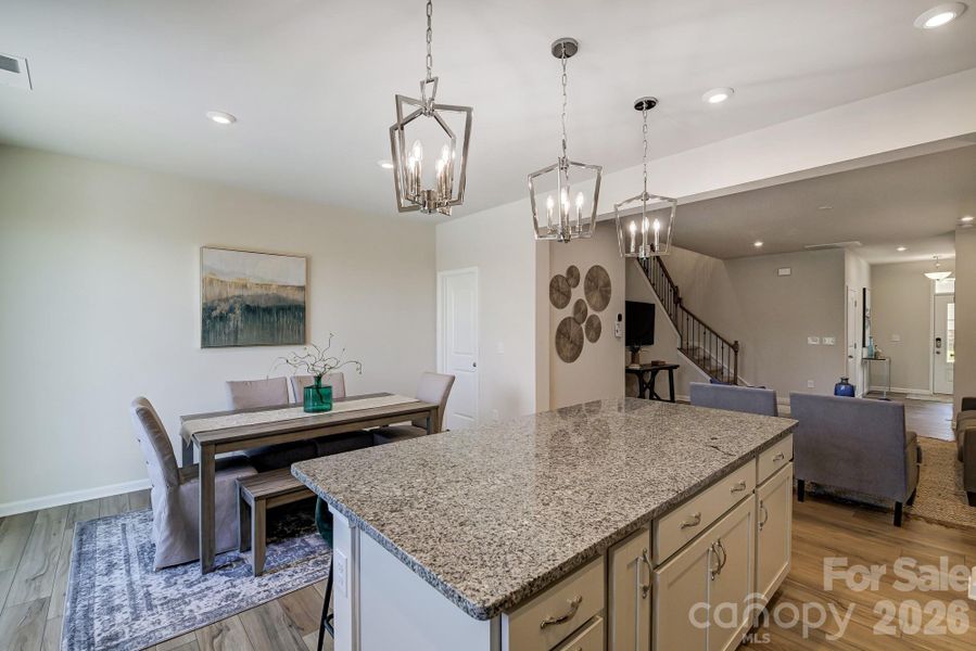 For representation purposes of floorplan only, actual homesite is under construction and design and structural options may vary For representation purposes of floorplan only, actual homesite is under construction and design and structural options may vary