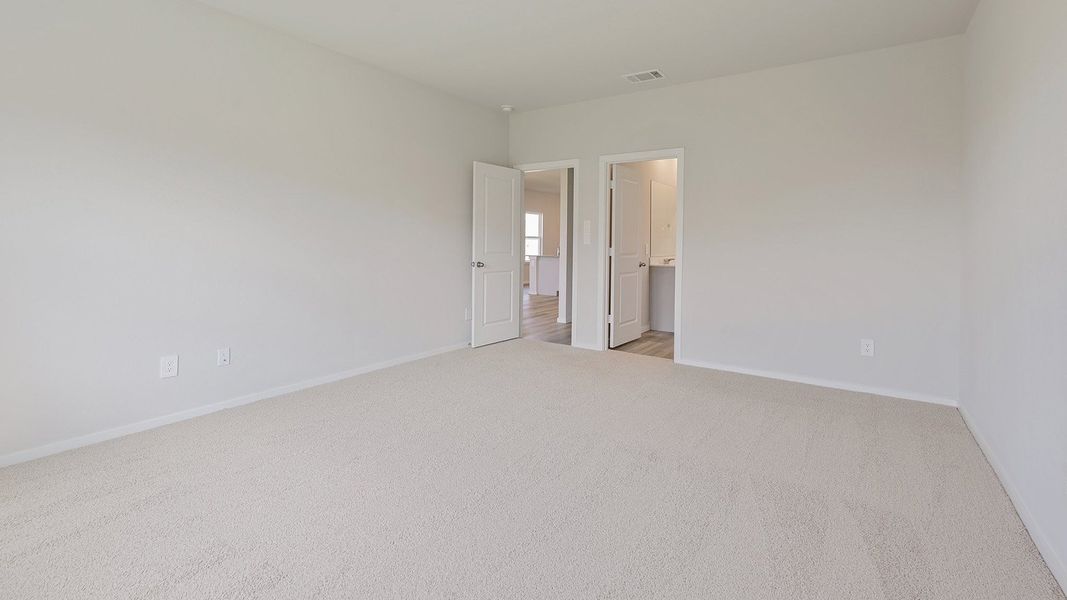 Spacious, unfurnished interior of a new home in Holly Ridge, Rosenberg (Image 15). Spacious, unfurnished interior of a new home in Holly Ridge, Rosenberg (Image 15).