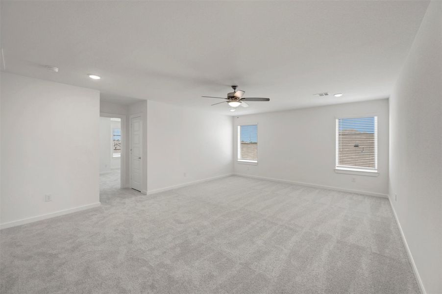 Spacious, unfurnished interior of a new home in Miller's Pond, Rosenberg (Image 25). Spacious, unfurnished interior of a new home in Miller's Pond, Rosenberg (Image 25).