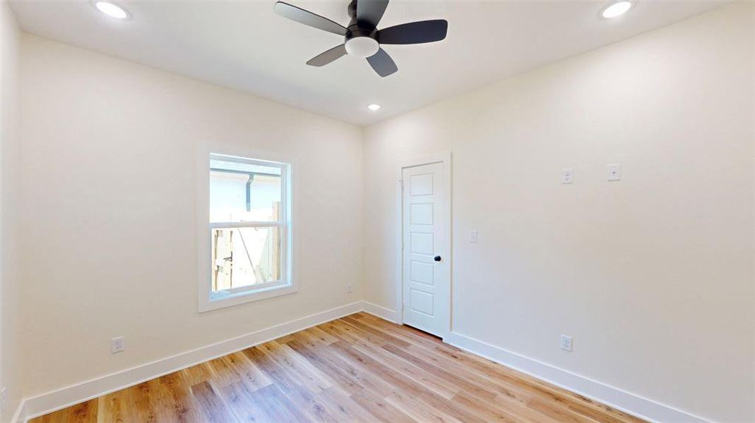 Spacious, unfurnished interior of a new home in , Bullard (Image 38).