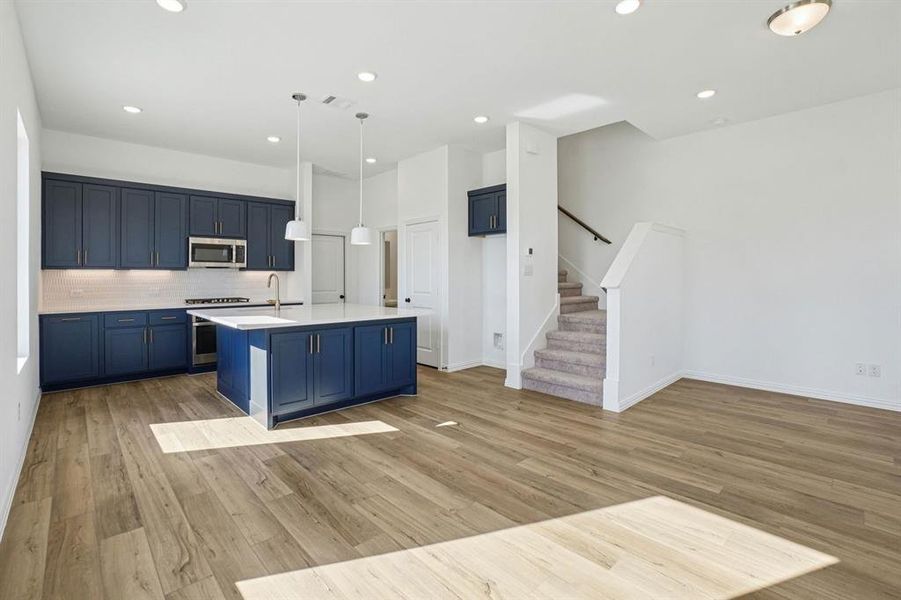 11-web-or-mls-1102 Bexar Ln-S1411-011 11-web-or-mls-1102 Bexar Ln-S1411-011