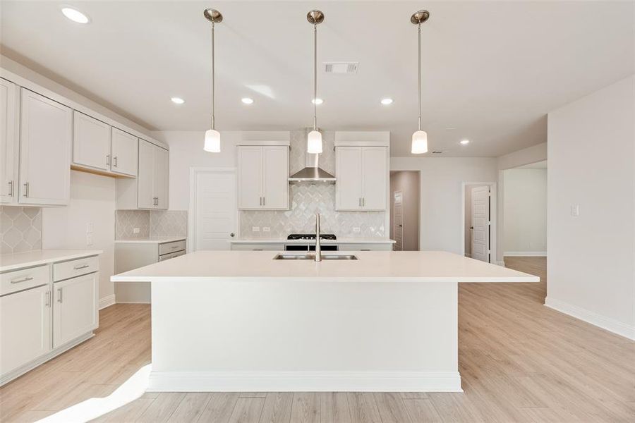 Furnished interior view inside a new home in Villages of Hurricane Creek, Anna (Image 15). Furnished interior view inside a new home in Villages of Hurricane Creek, Anna (Image 15).