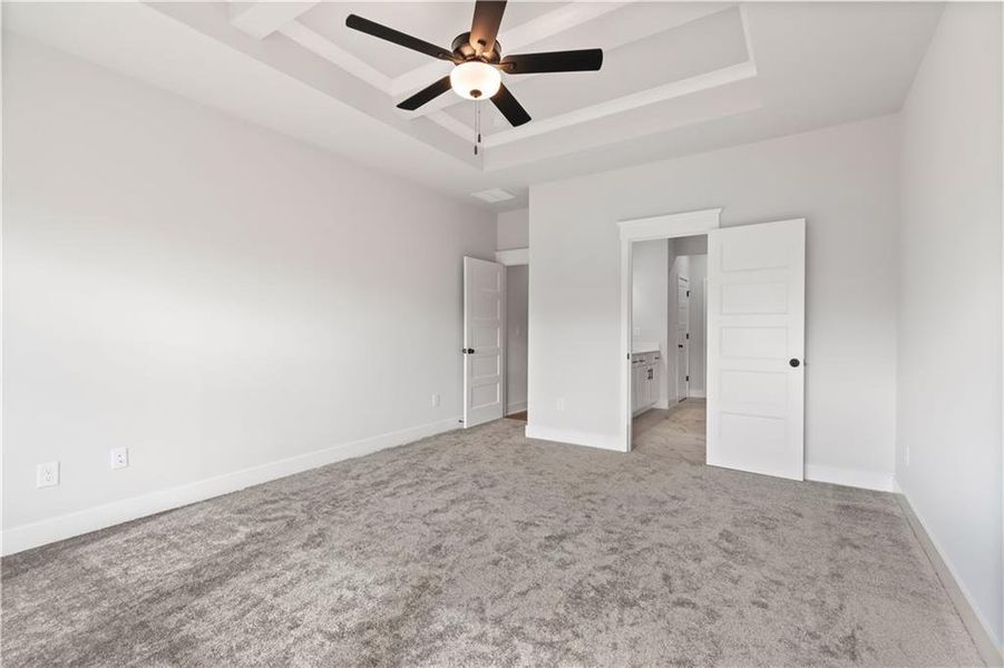 Spacious, unfurnished interior of a new home in Rosewood Lake Preserve, Hoschton (Image 33).