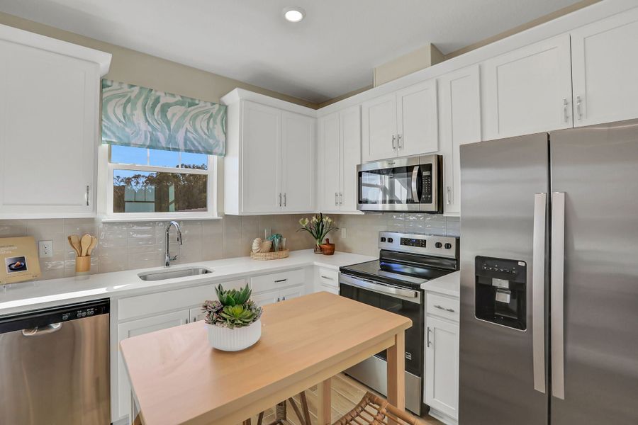 2,515sf New Home in Winter Garden, FL.  - Slide 5