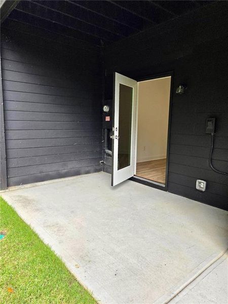 Exterior details and patio area of a home in , Waleska (Image 3).