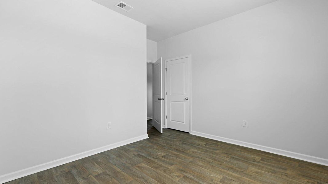 Spacious, unfurnished interior of a new home in North Shore, Summerton (Image 22).