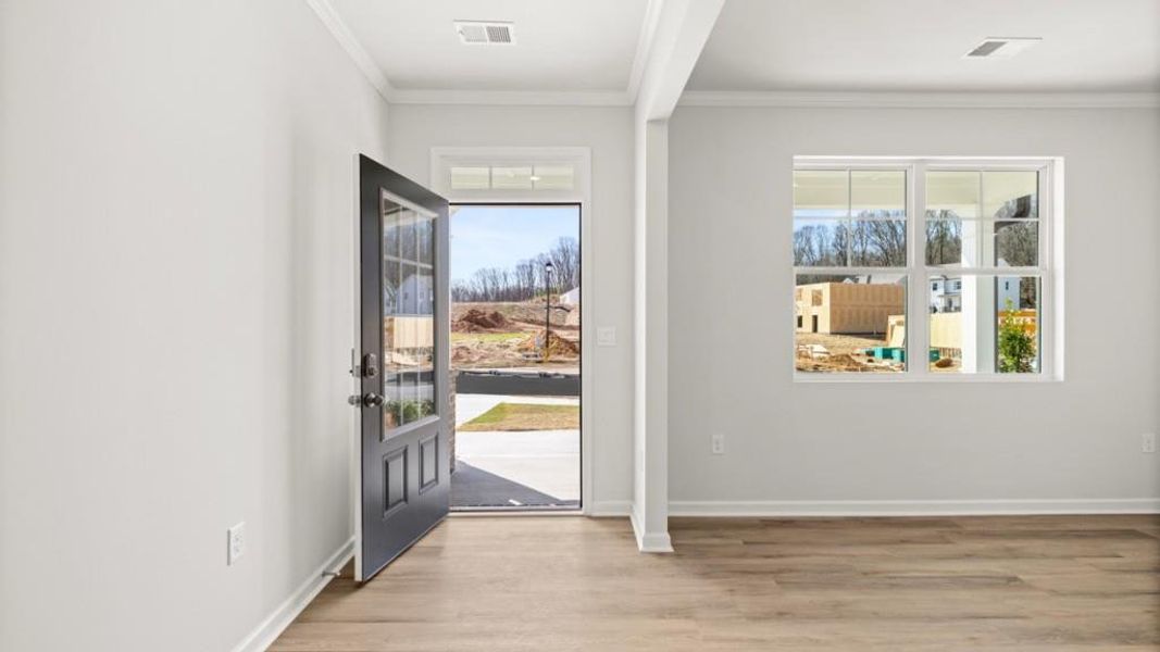 Spacious, unfurnished interior of a new home in Liberty Crossing, Braselton (Image 17).