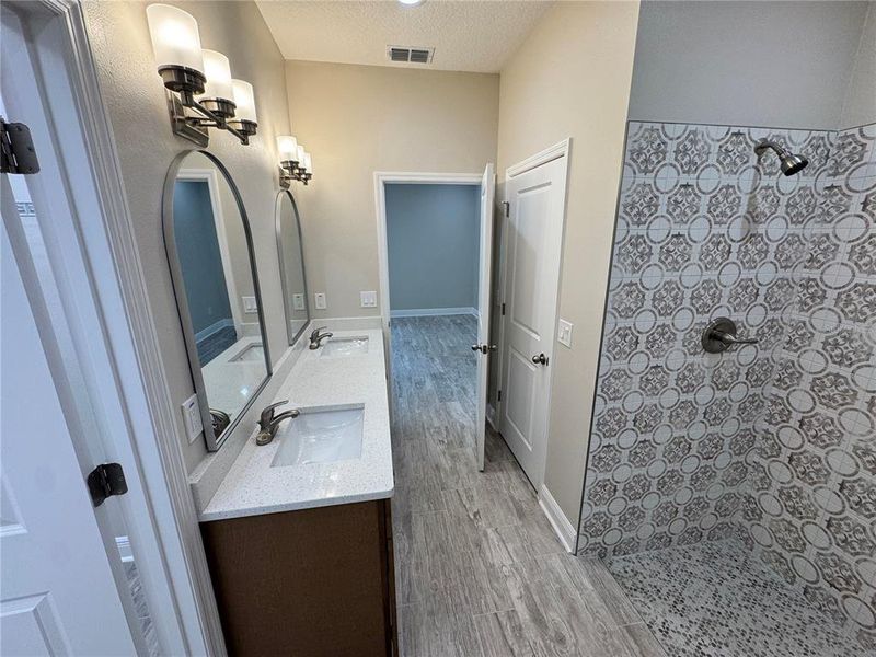 Furnished interior view inside a new home in , Dade City (Image 14).