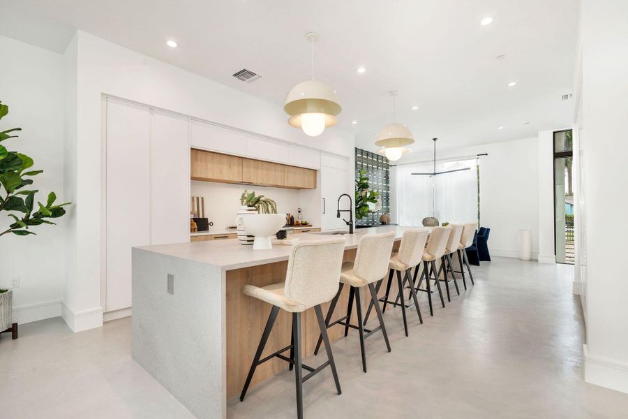 Breakfast room
