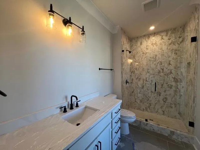 The Belvidere A Bathroom