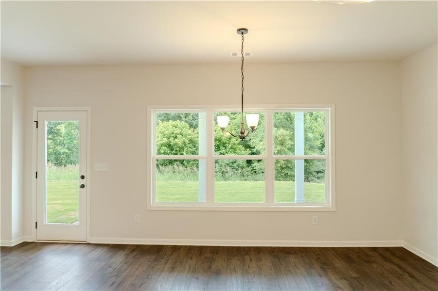 Spacious, unfurnished interior of a new home in Harmony Farms, Eatonton (Image 19).