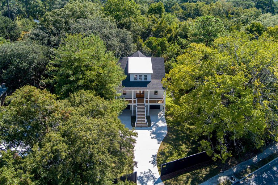 Front exterior of a new home in , Charleston, SC, highlighting curb appeal (Image 25).