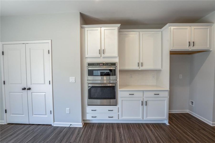 Furnished interior view inside a new home in , Lilburn (Image 4). Furnished interior view inside a new home in , Lilburn (Image 4).
