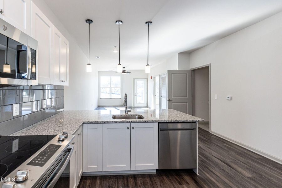 014-1920x1080-kitchen 014-1920x1080-kitchen