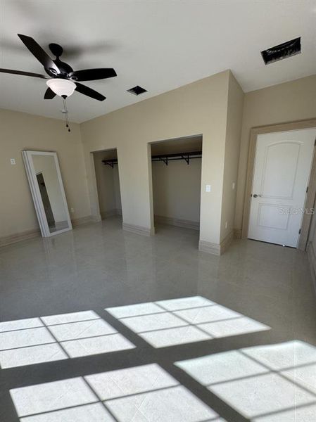 Spacious, unfurnished interior of a new home in , Okeechobee (Image 32).