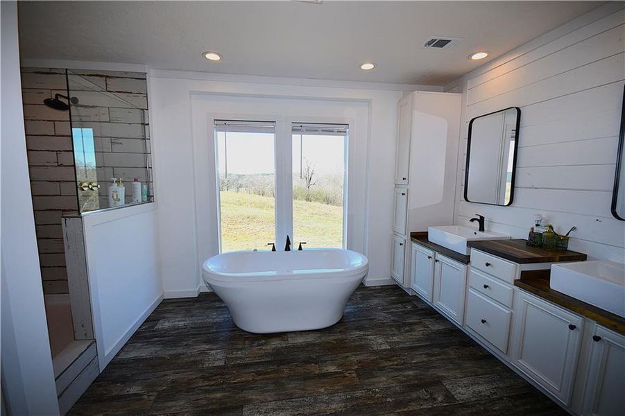 Furnished interior view inside a new home in , Buchanan (Image 33). Furnished interior view inside a new home in , Buchanan (Image 33).