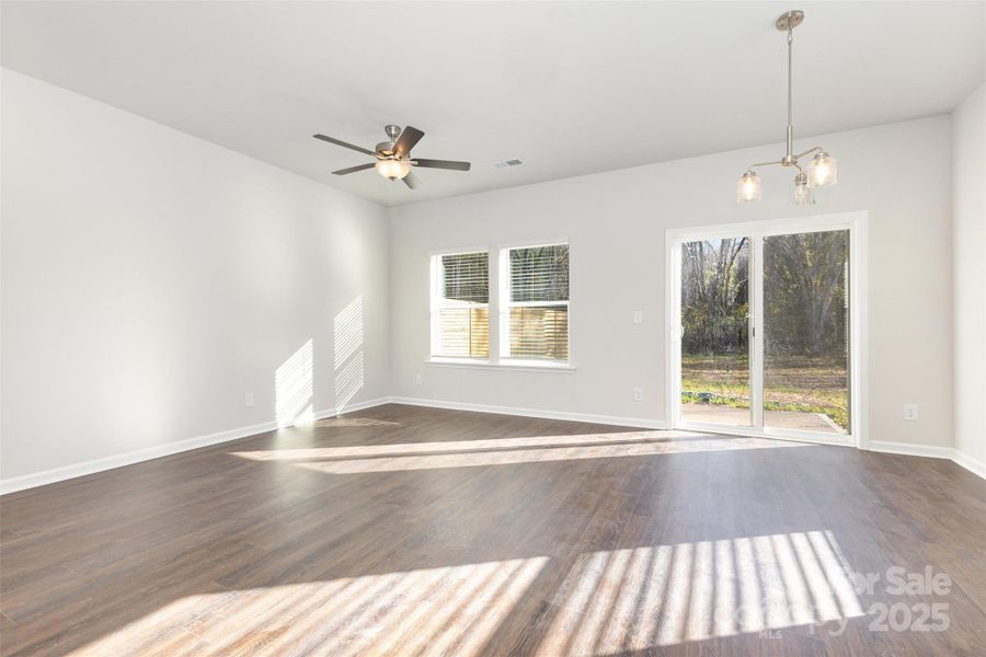 Spacious, unfurnished interior of a new home in , Charlotte (Image 19).