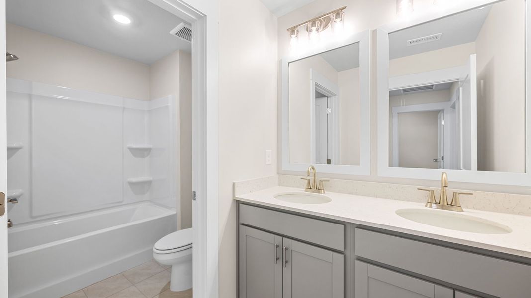 Furnished interior view inside a new home in Harbor Crest, Ooltewah (Image 15). Furnished interior view inside a new home in Harbor Crest, Ooltewah (Image 15).