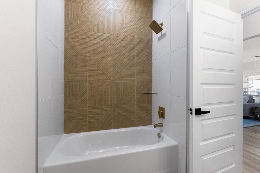 9055-103rd-Ave-HigMedia-037-1280