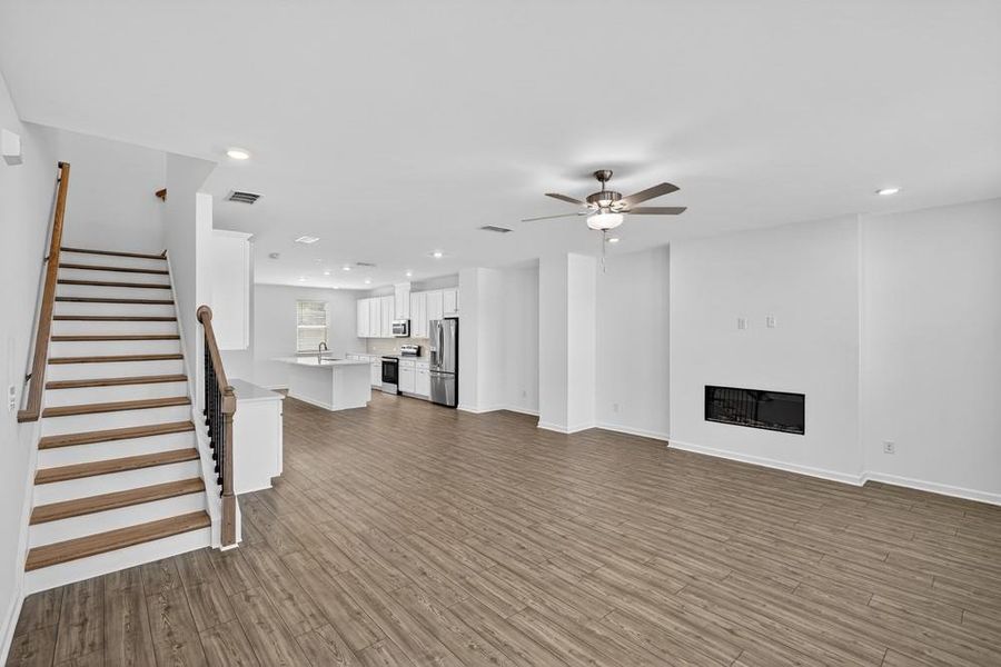 Spacious, unfurnished interior of a new home in Alder Creek, Cumming (Image 14).
