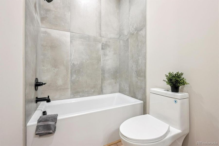 Furnished interior view inside a new home in , Golden (Image 33).