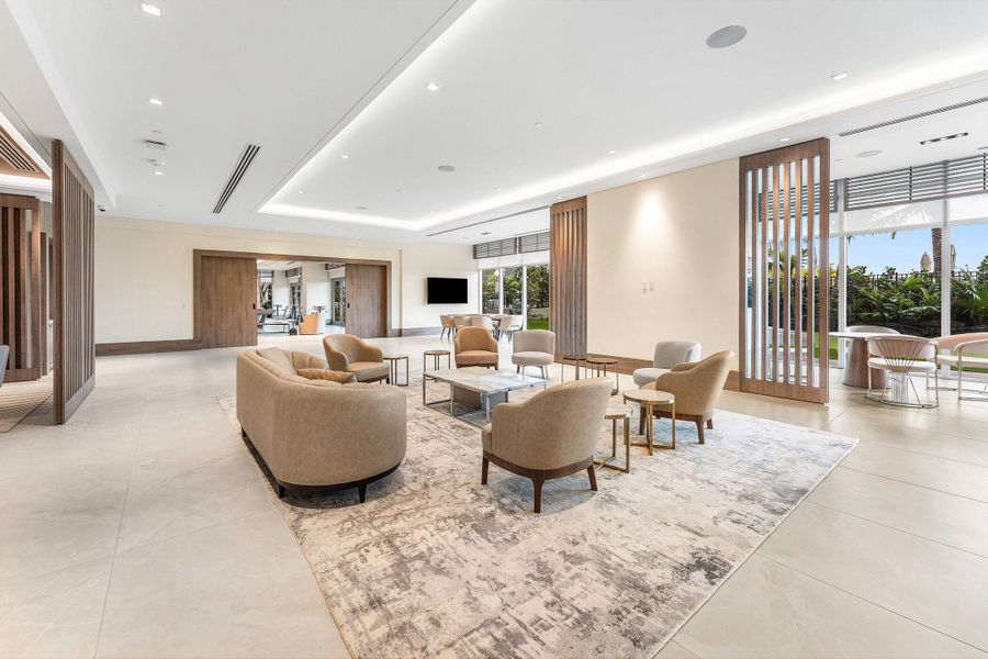 046-220LakeShoreDrive-1613-LakePark-FL-3