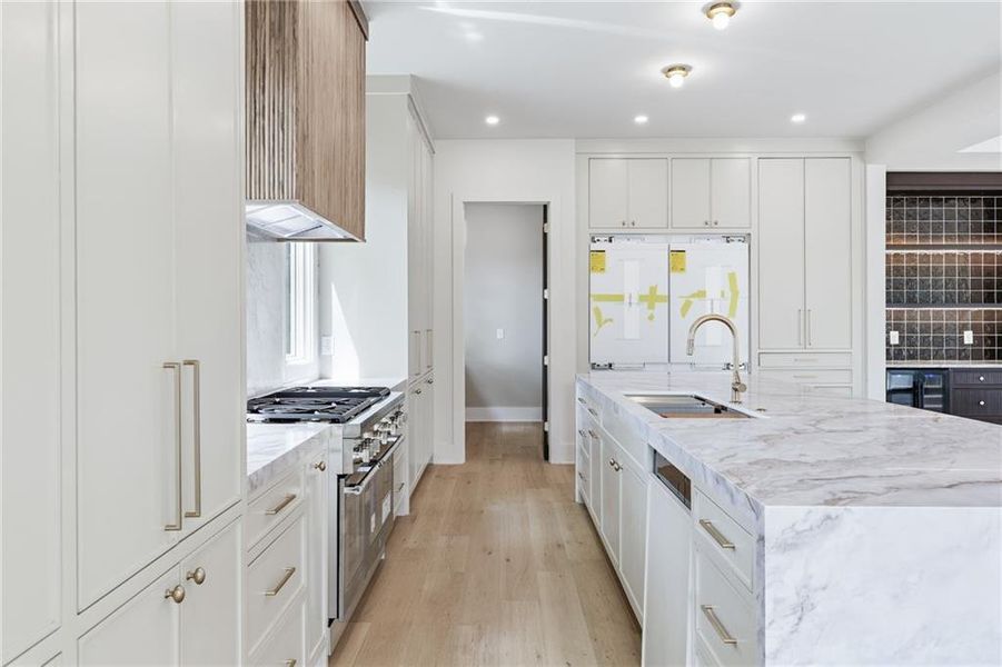 Furnished interior view inside a new home in , Atlanta (Image 7).