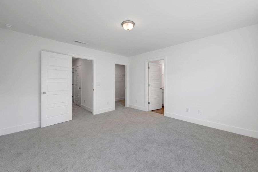 Spacious, unfurnished interior of a new home in Powell, Angier (Image 22).