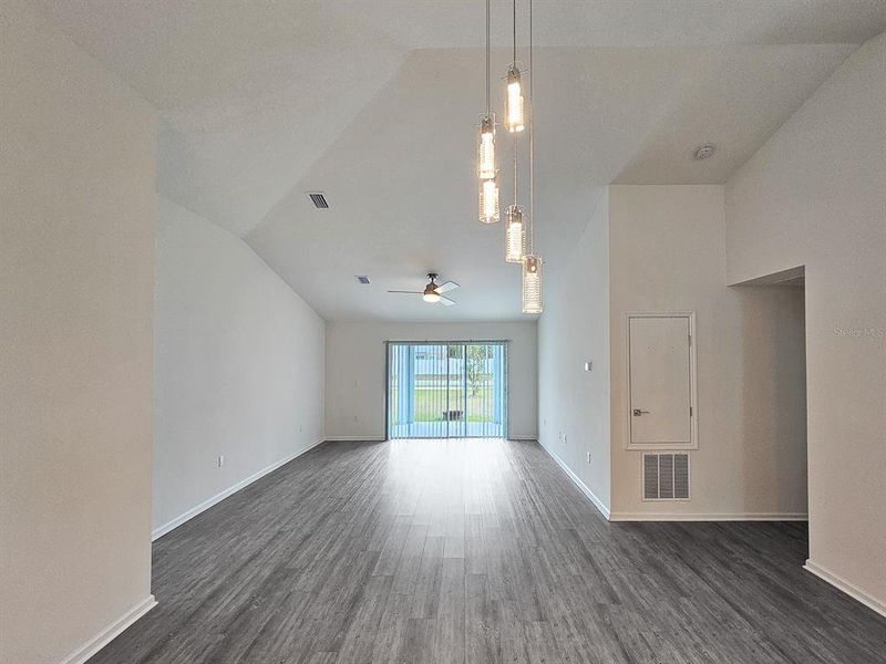 Image 30 of a home in .