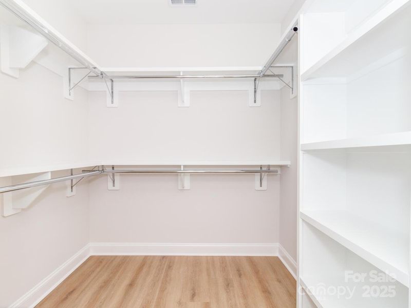 Image 32 of a home in .