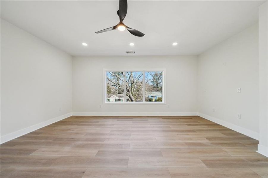 Spacious, unfurnished interior of a new home in , Atlanta (Image 27). Spacious, unfurnished interior of a new home in , Atlanta (Image 27).