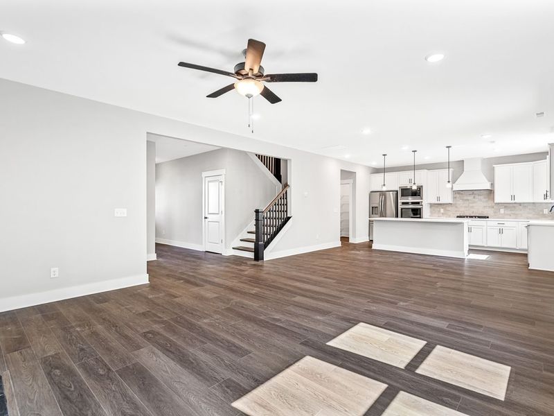 Spacious, unfurnished interior of a new home in Calista Farms, White House (Image 20). Spacious, unfurnished interior of a new home in Calista Farms, White House (Image 20).