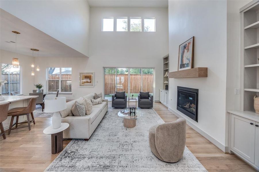 Furnished interior view inside a new home in , Dallas (Image 29). Furnished interior view inside a new home in , Dallas (Image 29).