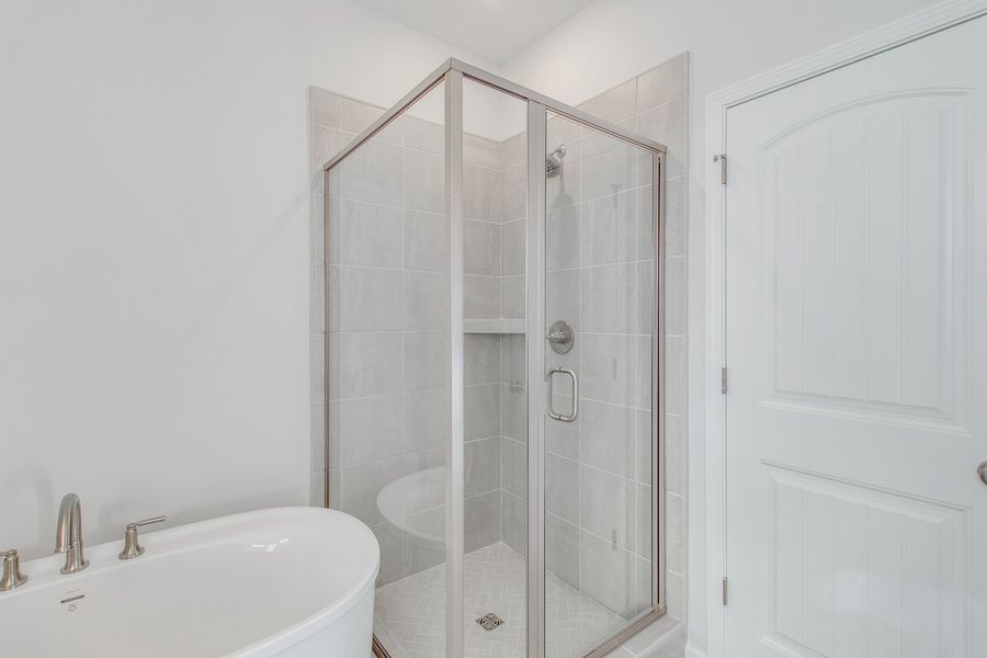 Furnished interior view inside a new home in Hendrix Farms, Lexington (Image 11).
