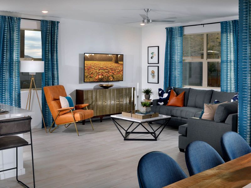 The Lark plan modeled at The Foothills at San Tan Ridge.