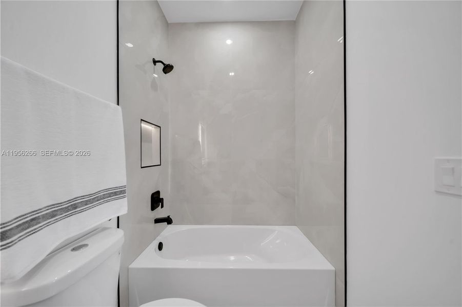 Furnished interior view inside a new home in , Lehigh Acres (Image 10).