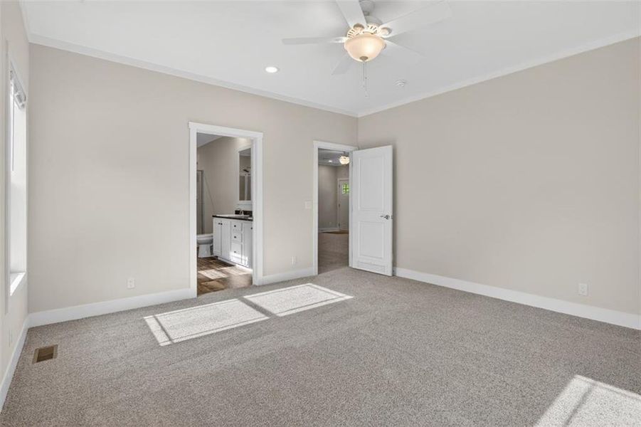 Spacious, unfurnished interior of a new home in , Waleska (Image 32).