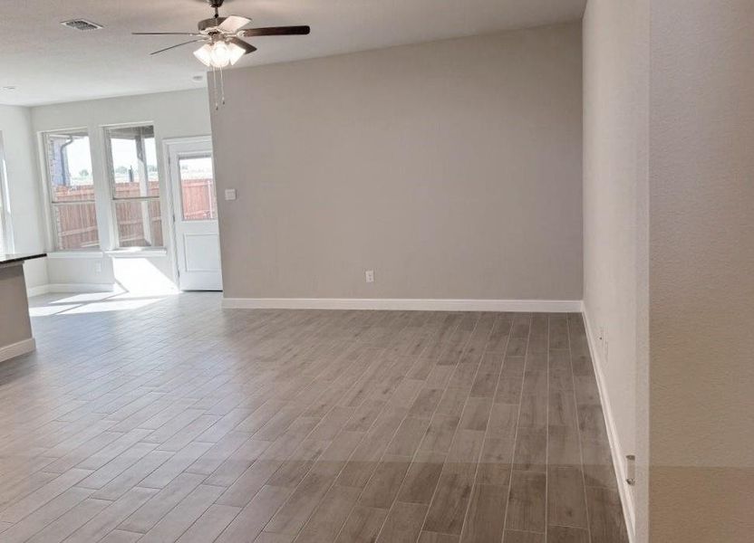 Spacious, unfurnished interior of a new home in Morningstar, Fort Worth (Image 13). Spacious, unfurnished interior of a new home in Morningstar, Fort Worth (Image 13).