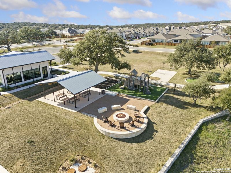 Community amenities in Meyer Ranch – Legacy Series, New Braunfels (Image 40).
