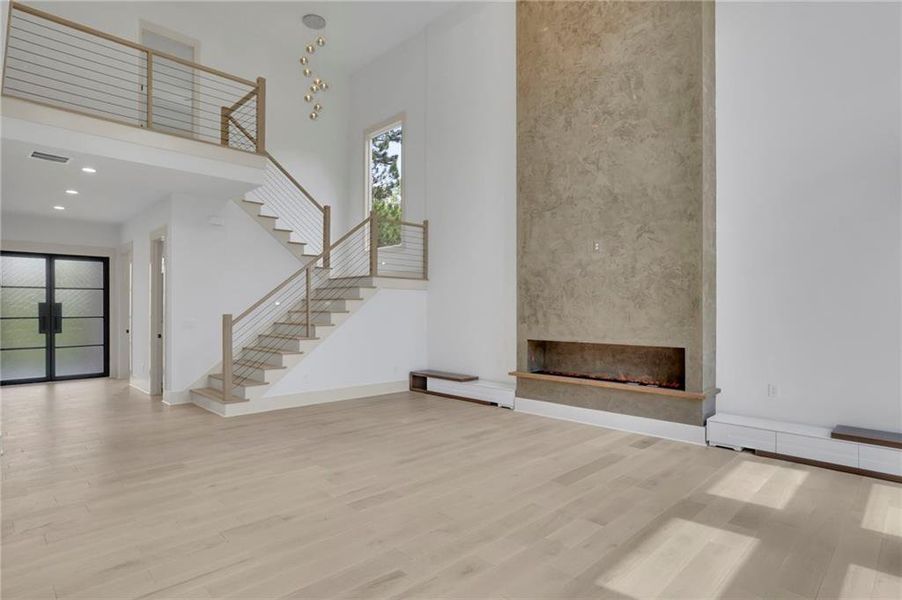 Spacious, unfurnished interior of a new home in , Auburn (Image 35).