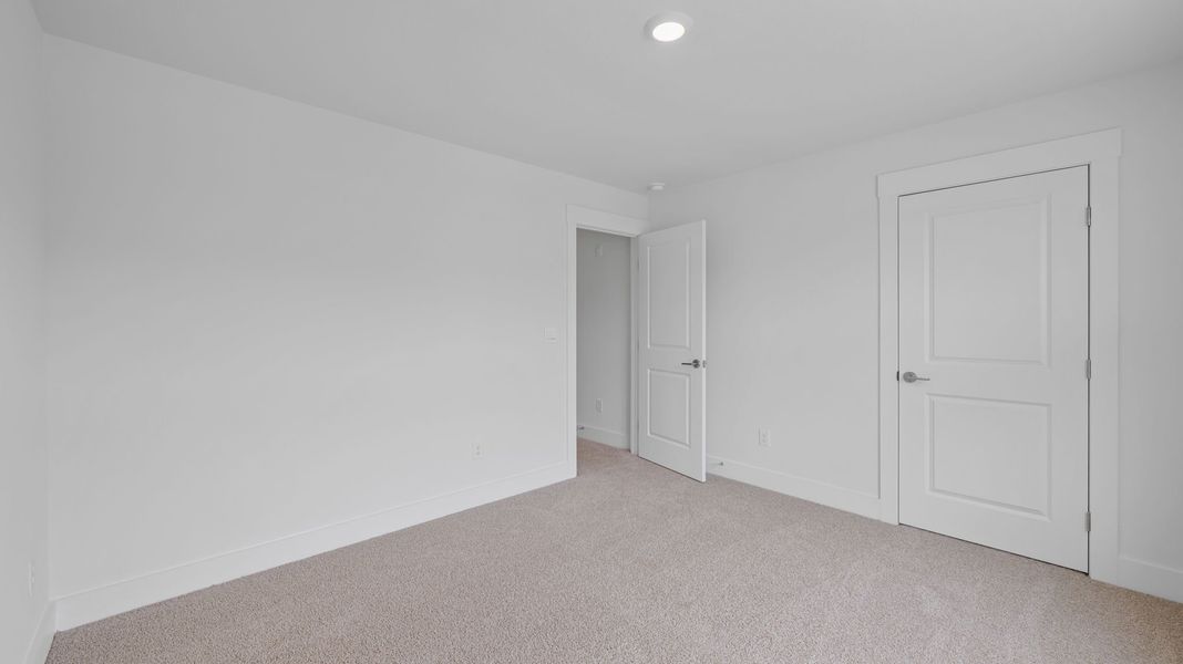 Spacious, unfurnished interior of a new home in Harbor Crest, Ooltewah (Image 27).