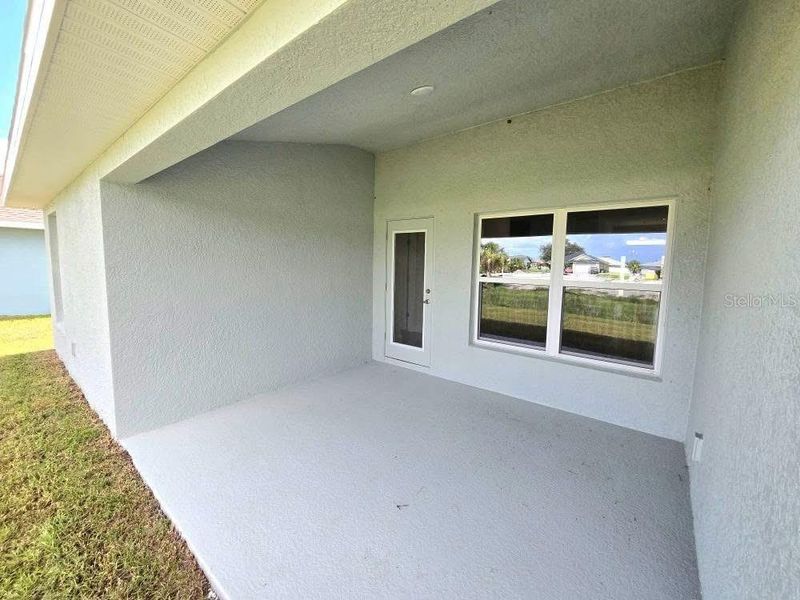 Spacious, unfurnished interior of a new home in Watercress Cove, North Port (Image 10). Spacious, unfurnished interior of a new home in Watercress Cove, North Port (Image 10).
