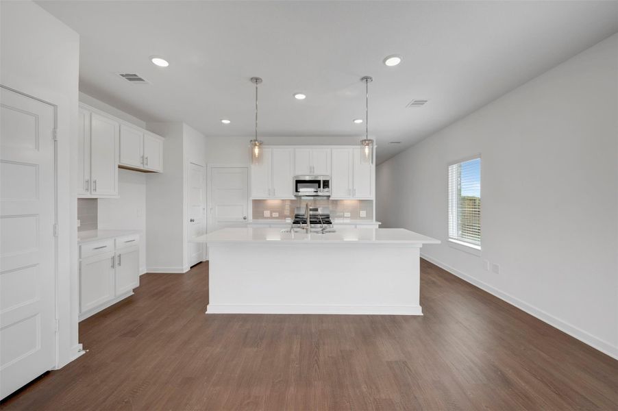 Furnished interior view inside a new home in Wildrye, Waller (Image 7).
